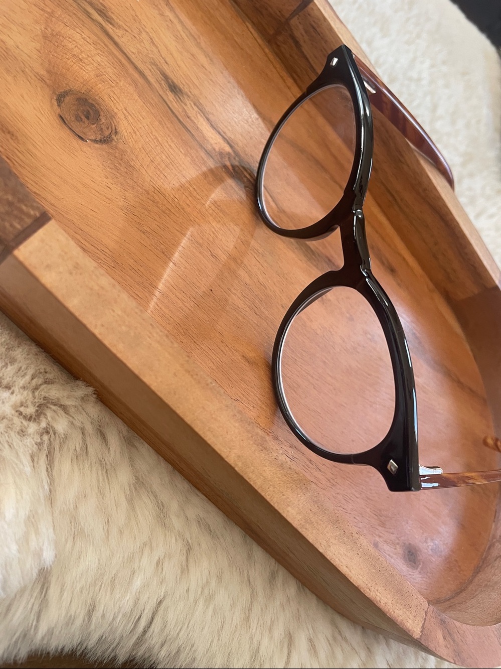 Round Reader Glasses Black/Simulated Wood Grain +1.75